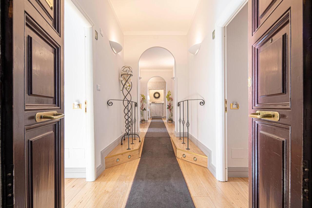 Domus Castrense Bed & Breakfast Rome Exterior photo