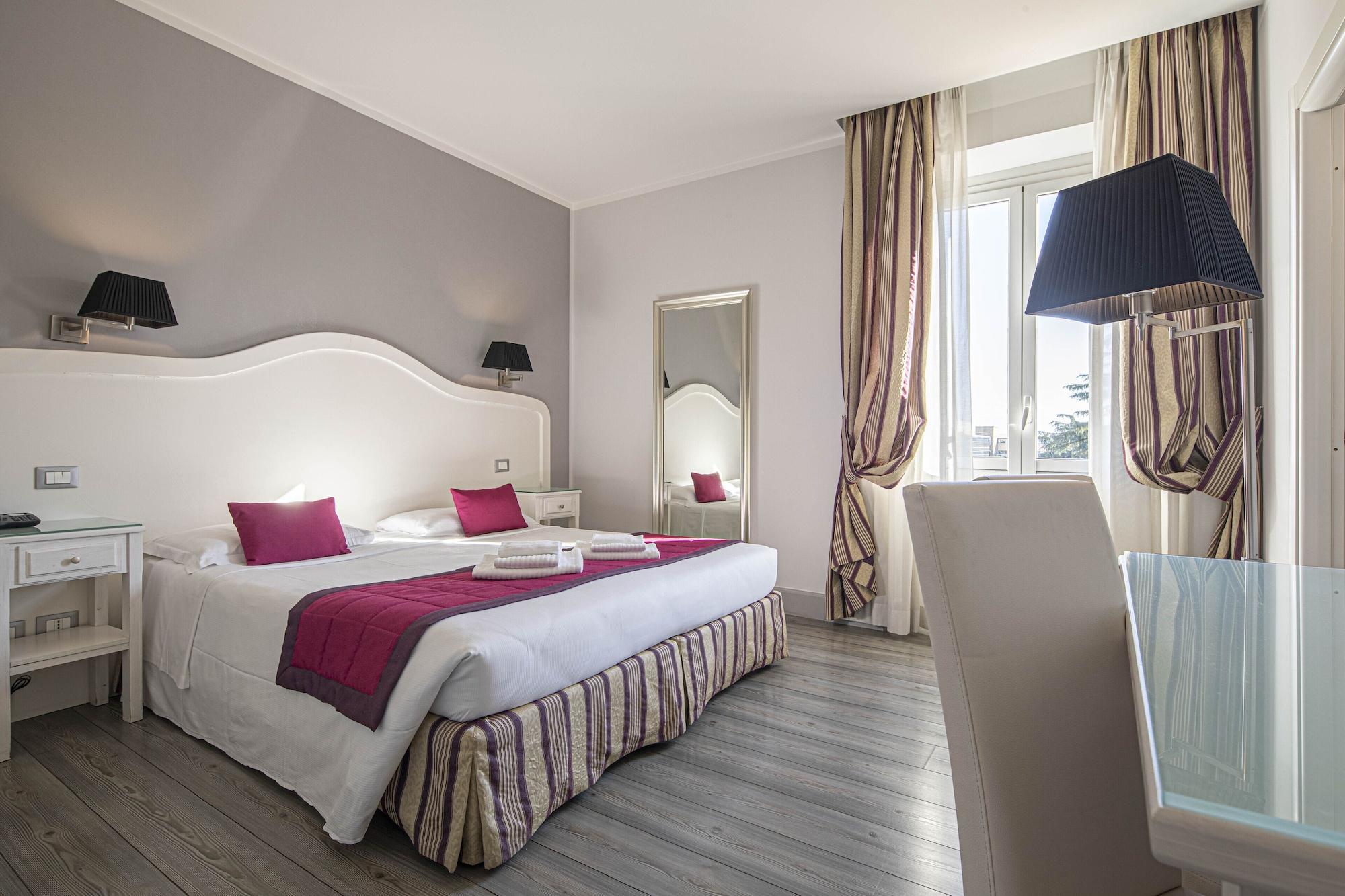 Domus Castrense Bed & Breakfast Rome Exterior photo